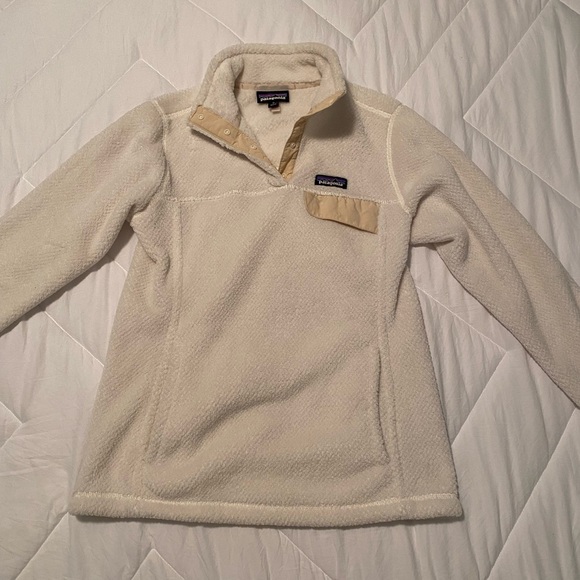 Women’s Patagonia Snap Pullover - Picture 2 of 4